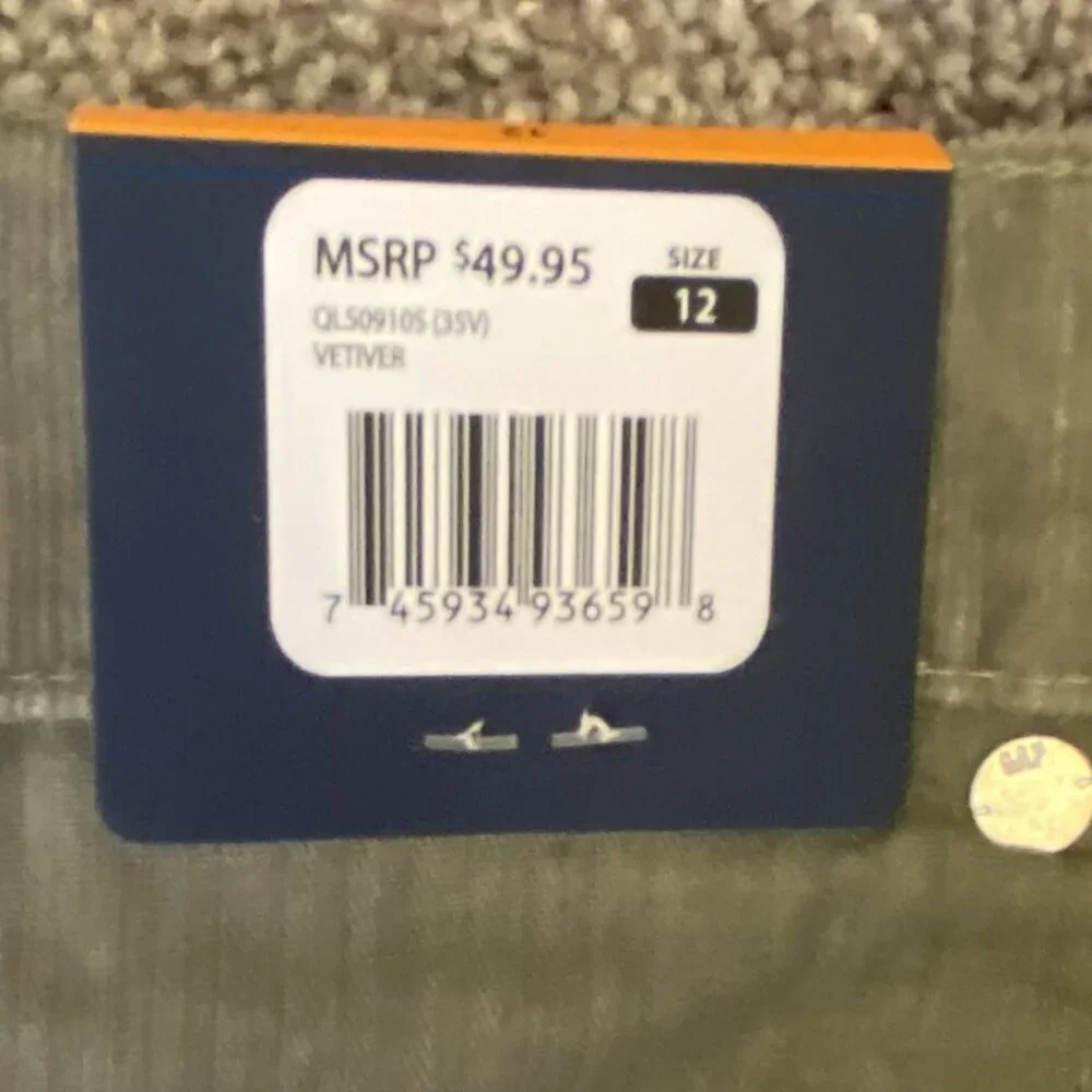 GAP Women's Corduroy Shorts 4